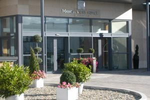 Mercantile Bar & Bistro at Manor West Hotel