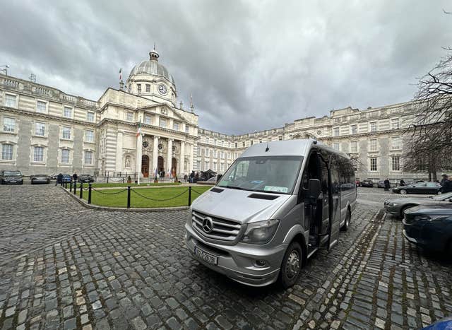 Peak Travel Limousine