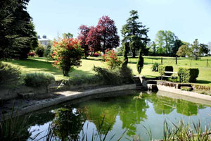 Woodville House Gardens
