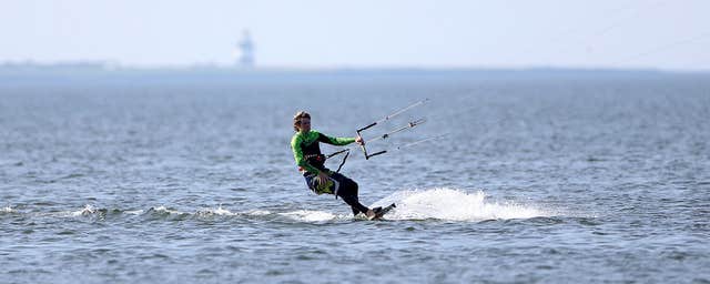 Hooked Kitesurfing