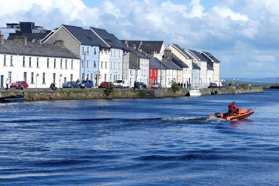 A small boat on Claddagh Harbour