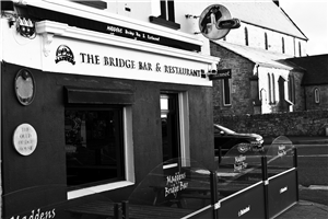 Maddens Bridge Bar