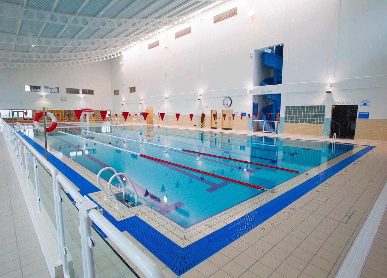 Swimming pool at the Apex