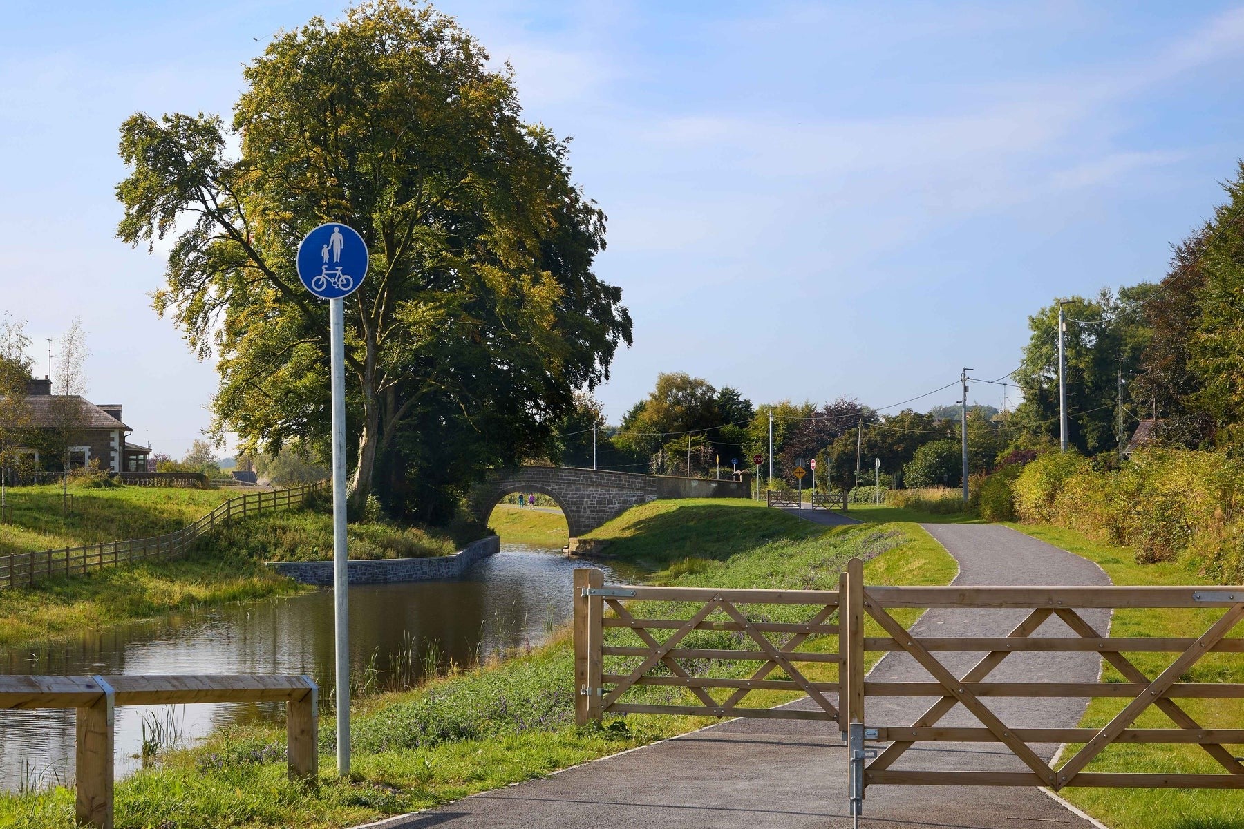 A view of a looped walk around Clones Marina and the Ulster Canal