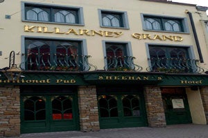 Killarney Grand & Sheehan's Bar