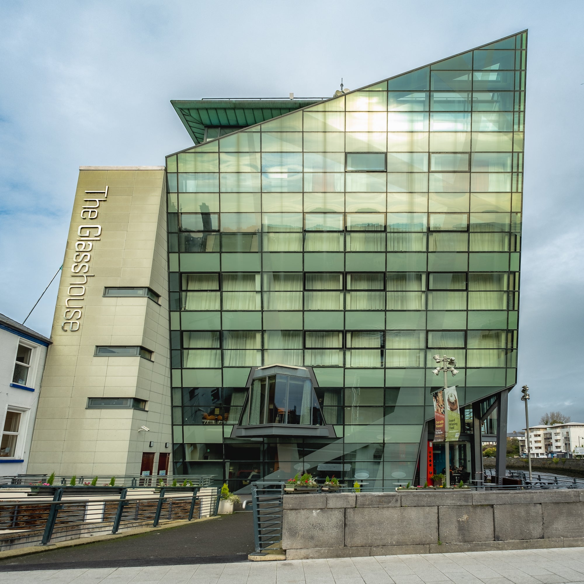 Staying in the heart of Sligo town made sightseeing by foot simple.