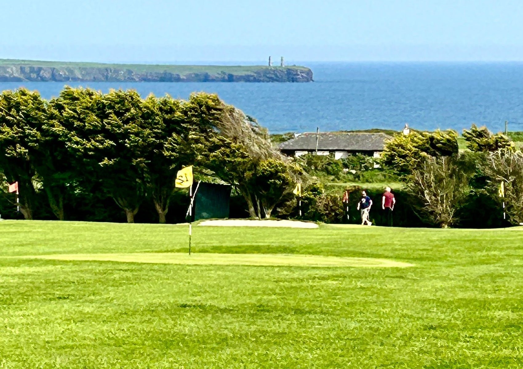 Visit Tramore Pitch and Putt with Discover Ireland