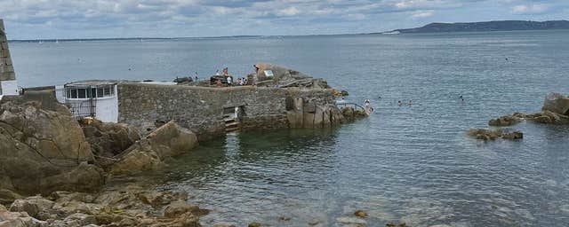 Sandycove Beach