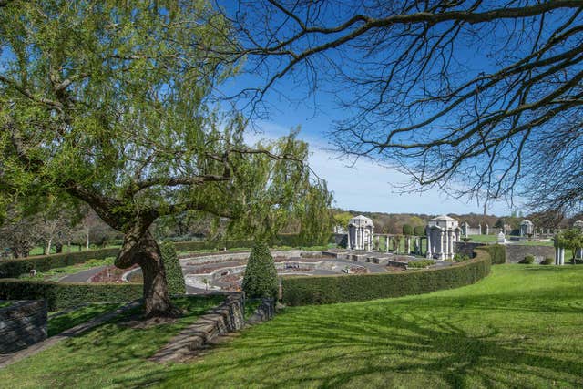 War Memorial Gardens