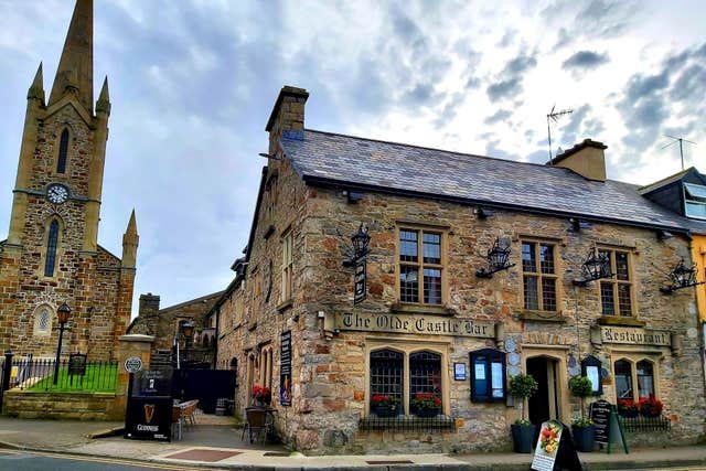 Olde Castle Bar