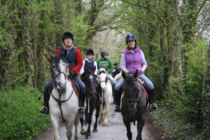 Image of people on trek