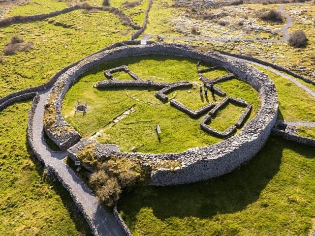 Caherconnell Fort & Sheepdog Demonstrations, Clare