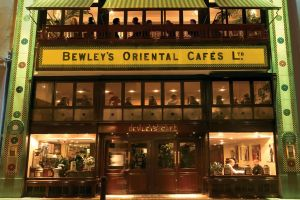 Bewleys front