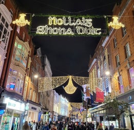 "Nollaig Shona Duit" Christmas Lights, Grafton St