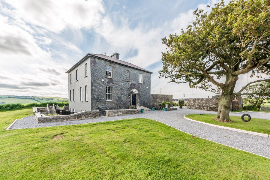 Stay with Ballywilliam House