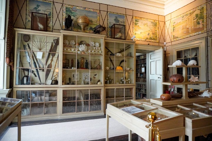 The Georgian Tours - Newbridge House & Farm