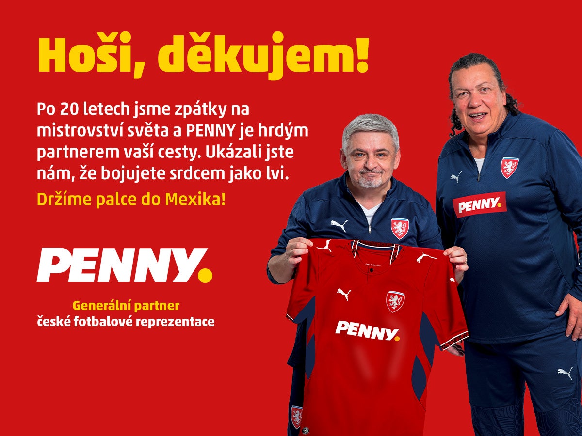 Banner PENNY s poděkováním české fotbalové reprezentaci. Text: „Hoši, děkujem! Po 20 letech jsme zpátky na mistrovství světa. Držíme palce do Mexika.“ PENNY jako generální partner reprezentace.