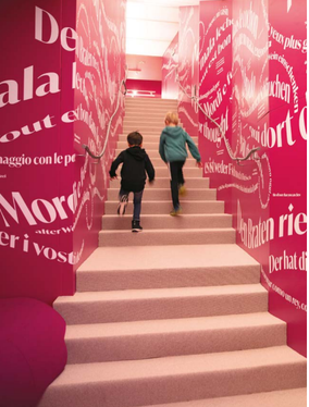 Diffondono la conoscenza e mostrano come la società può cambiare in meglio: per questo i musei sono istituzioni importanti che hanno il compito di preservare per il futuro il patrimonio artistico, naturale e culturale. 