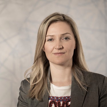 Elisabeth Vallazza: Archeologa ed esperta di marketing. Da novembre 2022 direttrice del Museo Archeologico dell’Alto Adige (Foto: Marion Lafogler)