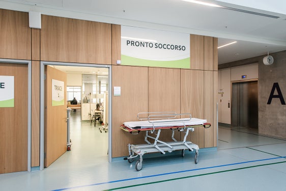 Le donne che chiedono Erika al pronto soccorso ottengono l'accesso più rapido possibile ai servizi di supporto e l'accesso prioritario e diretto ai servizi medici nella propria sede protetta. (Foto: Claudia Corrent)