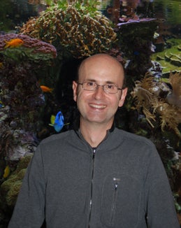 Massimo Morpurgo è da quasi 28 anni responsabile degli acquari del Museo di Scienze Naturali dell'Alto Adige a Bolzano. (Foto Museo di Scienze Naturali dell’Alto Adige)