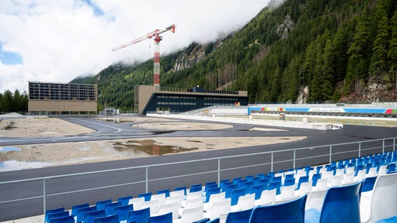 Herzstück des Biathlonstadions ist und bleibt der Schießstand, der rundum erneuert wurde. (Foto: LPA/Fabio Brucculeri)