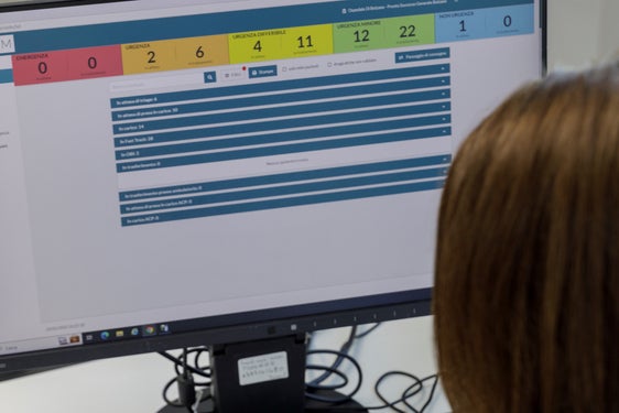 Sul portale MyCivis ogni cittadino può accedere al suo Fascicolo Sanitario Elettronico per consultare i propri documenti sanitari. (Foto: ASP/Tiberio Sorvillo)