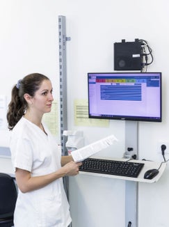 Dokumente der Patientin oder des Patienten auf einen Blick: Bei Einverständnis darf medizinisches Fachpersonal auf die elektronische Gesundheitsakte zugreifen. (Foto: LPA/Tiberio Sorvillo)
