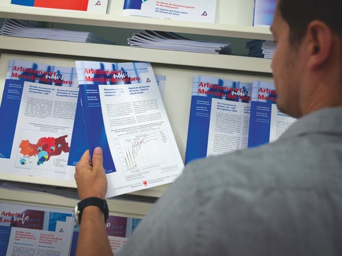 Die Arbeitsmarktbeobachtung veröffentlicht monatlich Publikationen, die die jüngsten Entwicklungen und Trends auf dem Arbeitsmarkt wiedergeben. (Foto: Fabio Brucculeri)