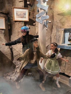 Tut fora dal evënt “The cirlce of tourism” – en gaujiun dl 20ejim aniversar dl Touriseum dl Ciastel Trauttmansdorff. (Foto: Stefania Martino – Danceproject Bozen/Bolzano)