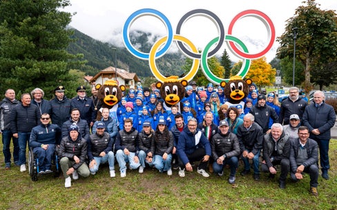Il conto alla rovescia per i Giochi olimpici invernali in Alto Adige è scattato il 28 settembre con la cerimonia di svelamento dei cinque cerchi ad Anterselva di Mezzo. Il primo appuntamento ufficiale in vista dei Giochi del 2026. (Foto: Fabio Brucculeri)