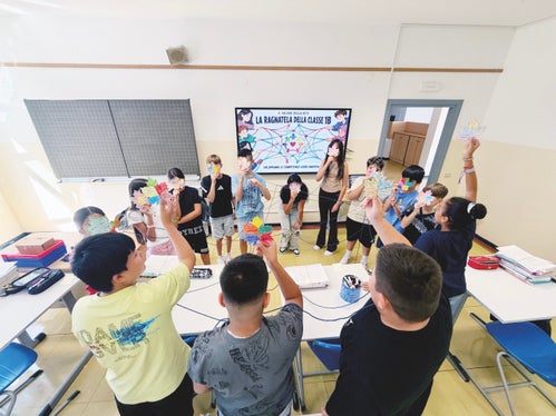 “La forte partecipazione, la voglia di fare rete e mettersi alla prova sono aspetti fondamentali per rafforzare nei ragazzi spirito di iniziativa e capacità relazionali”, dice la dirigente Manfredonia. (Foto: IC Bolzano Europa 1)