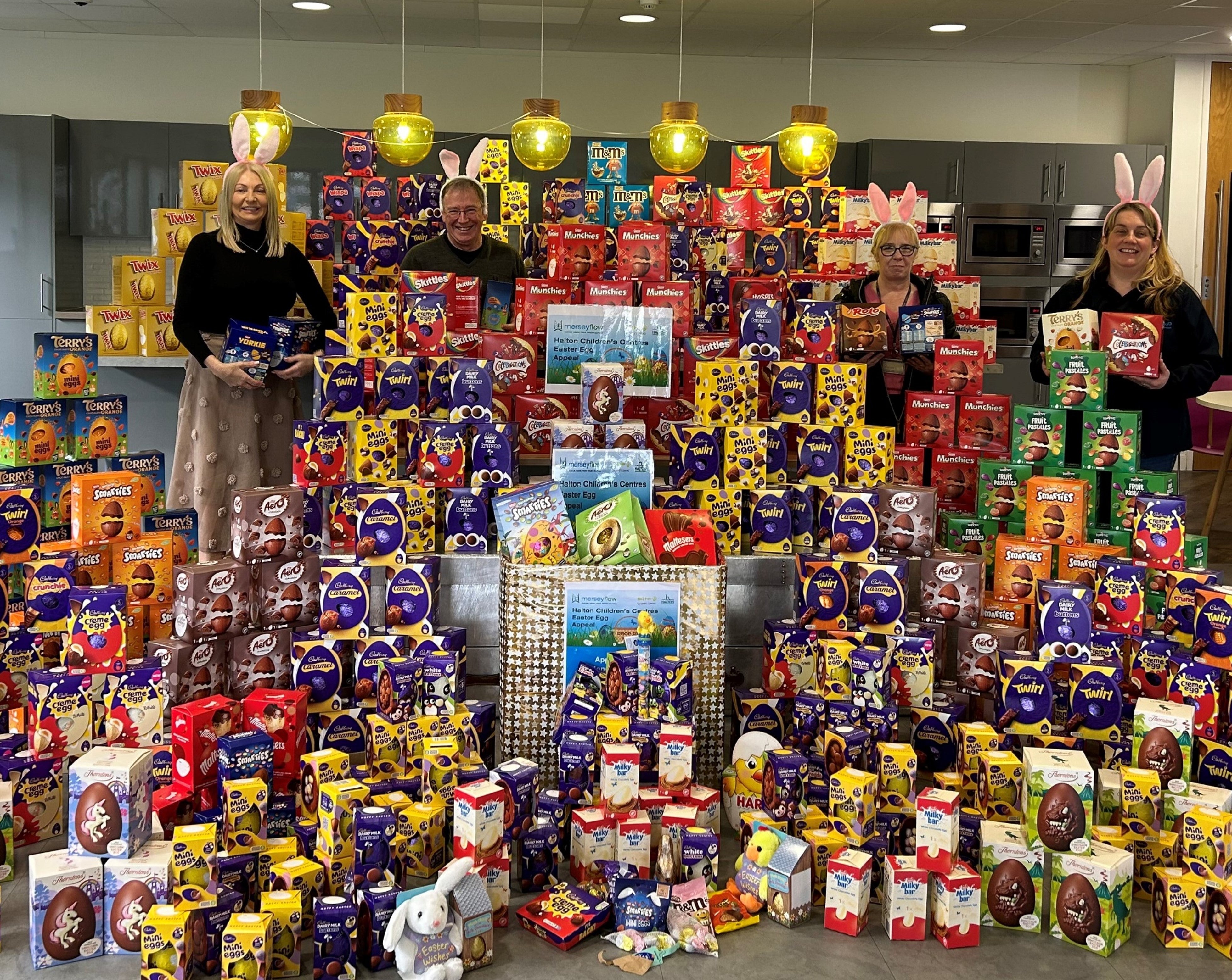 Over 30 sacks of Christmas gifts to be delivered to Halton kids as Halton Children’s Centres Christmas Toy Appeal closes