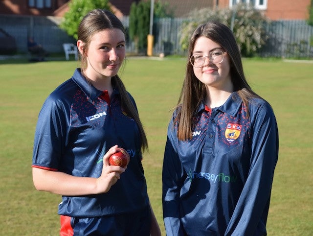 Merseyflow support boosts rising stars in local cricket club
