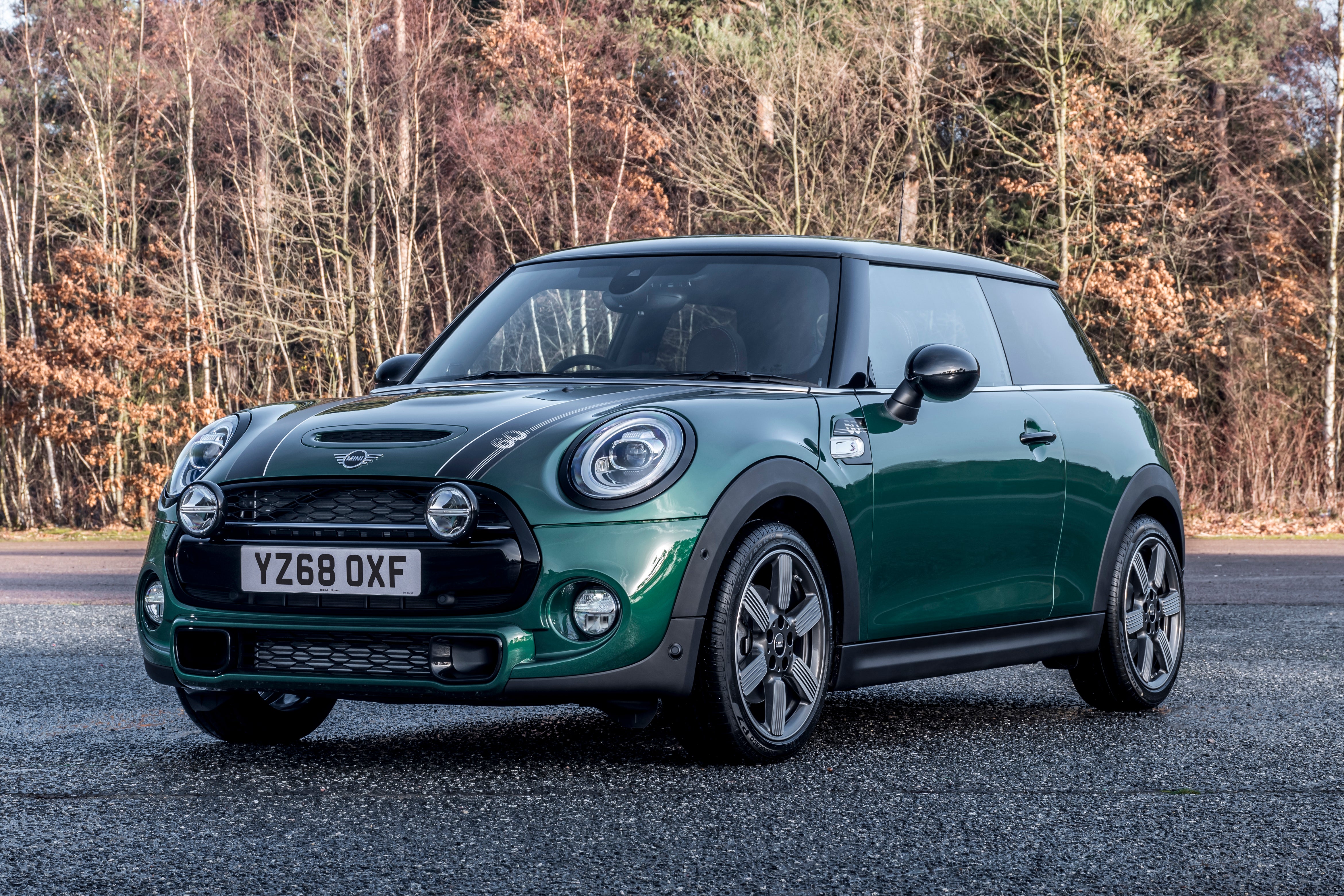 MINI Hatch Review | heycar