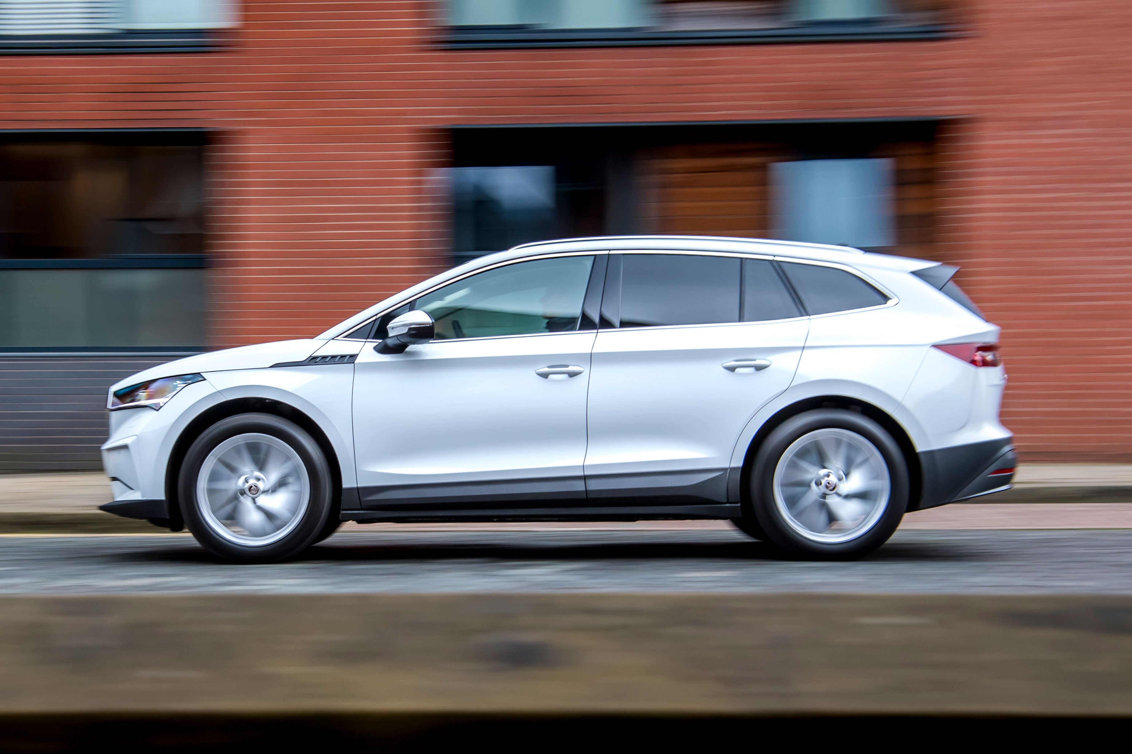 Best electric SUVs and crossovers 2022 heycar