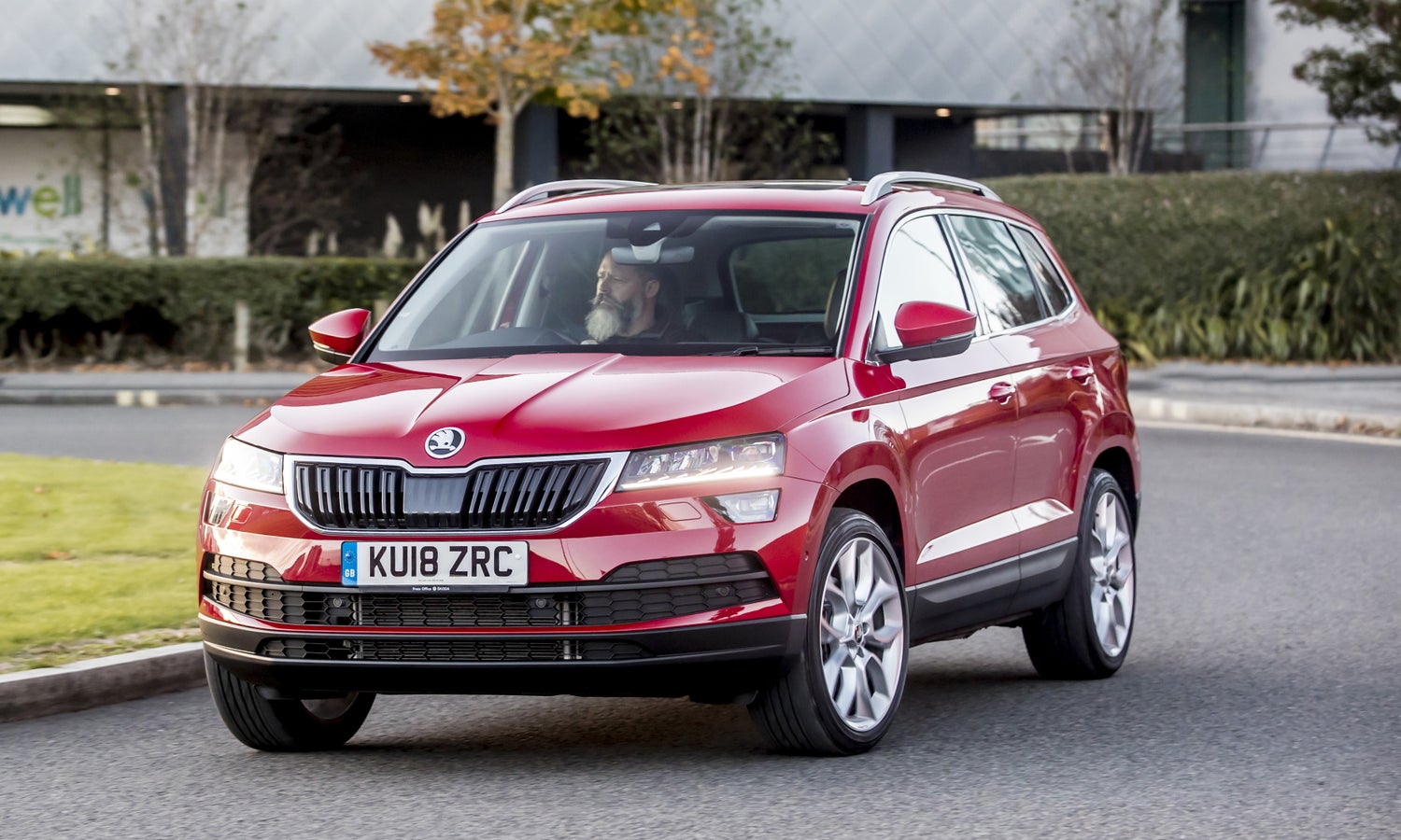 Skoda Karoq Review 2022 | heycar