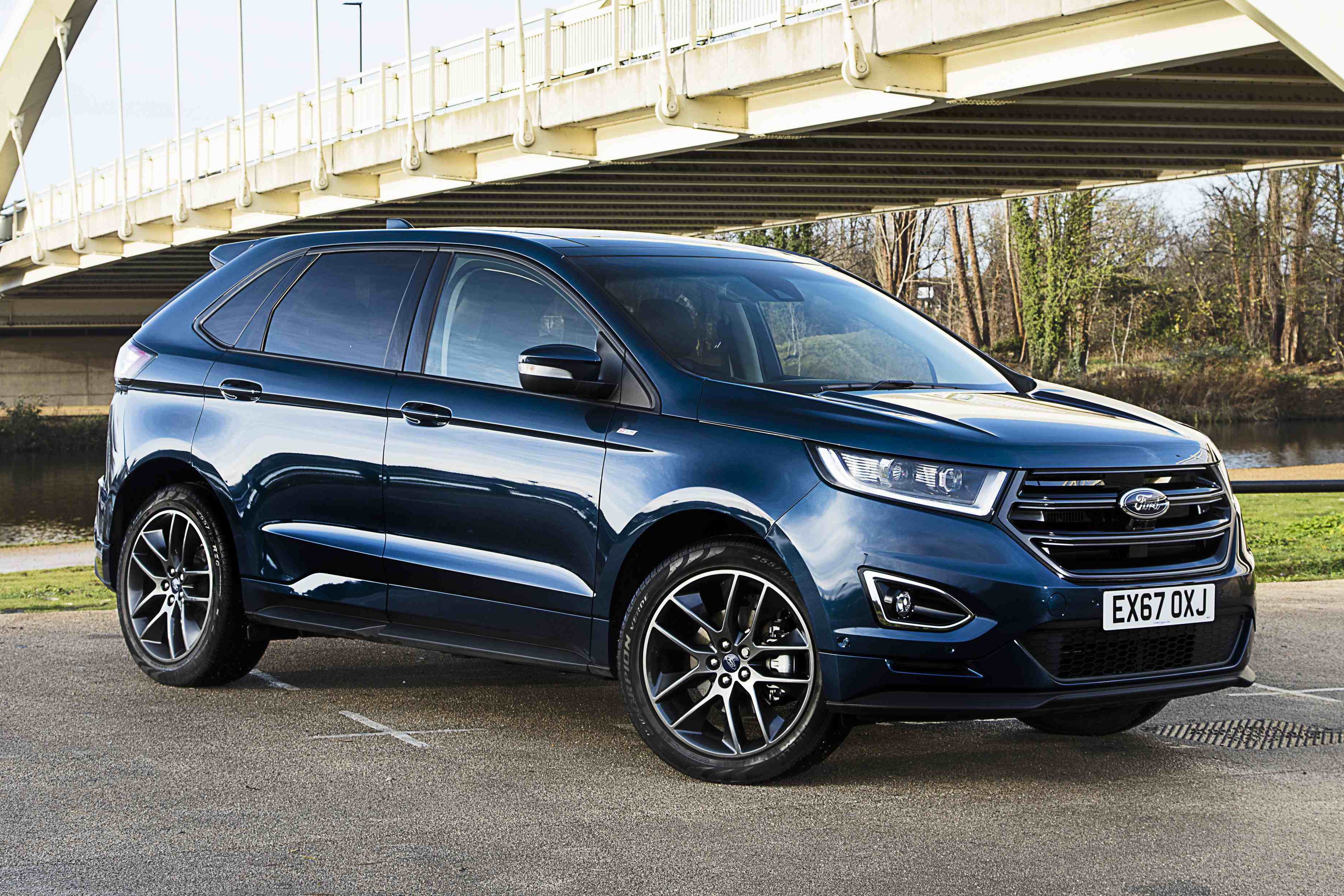 Ford Edge Review Heycar