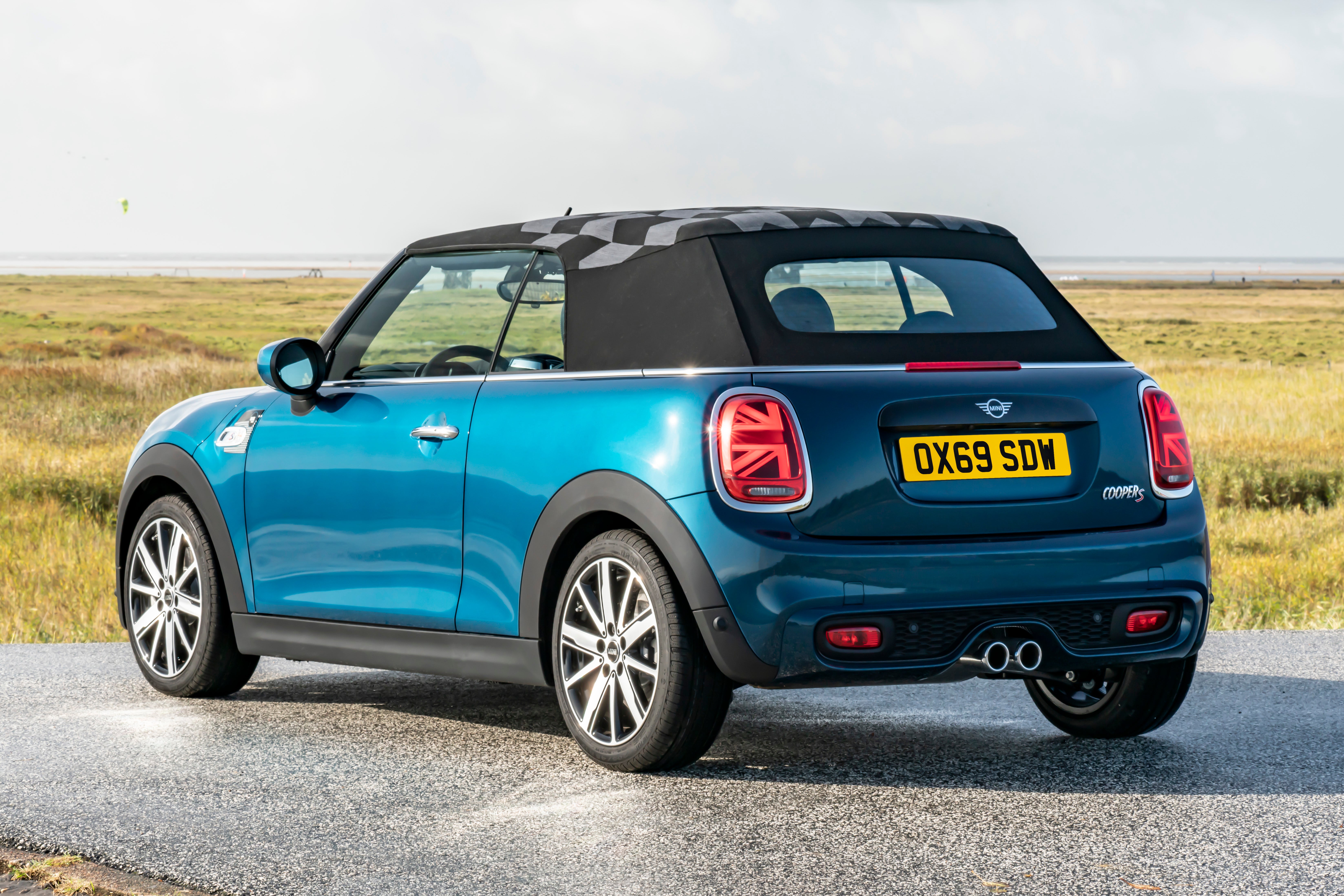 Mini Convertible Review 22 Heycar