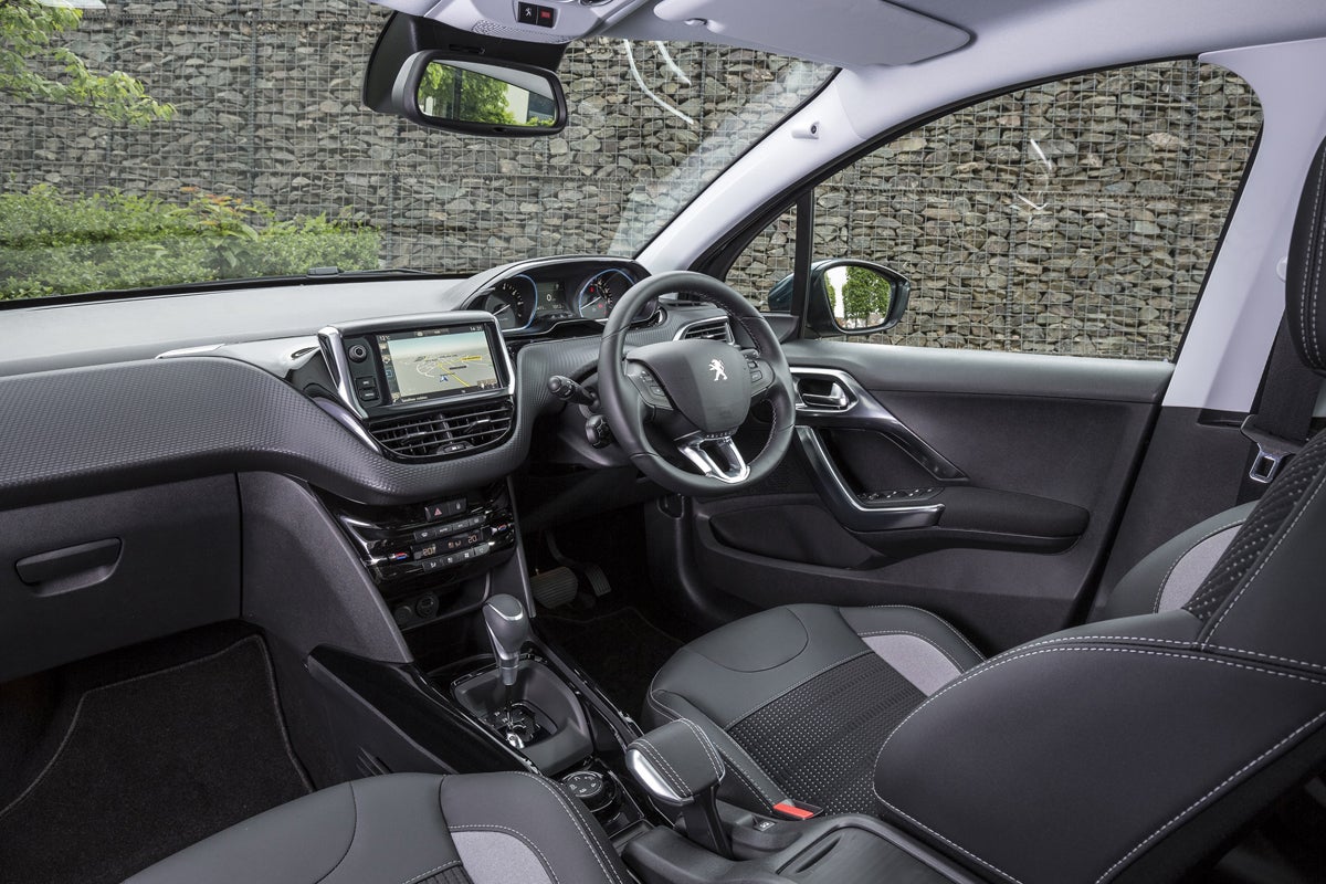 Peugeot 08 13 19 Review Heycar