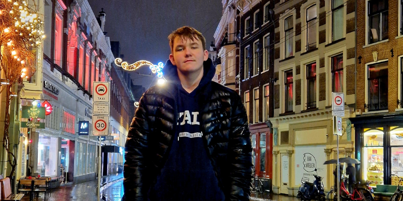 Choroba to tylko kolejne doświadczenie. Dzięki leczeniu i badaniom mogę pomóc innym. | Fundacja DKMS