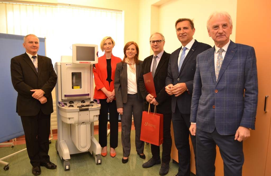 Przekazanie urządzenia do fotoferezy dla Szpitala im. Jurasza w Bydgoszczy