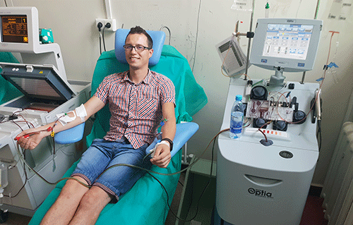 Dariusz to dawca, który podzielił się cząstką siebie z potrzebującym przeszczepienia pacjentem dzieli się swopja historia