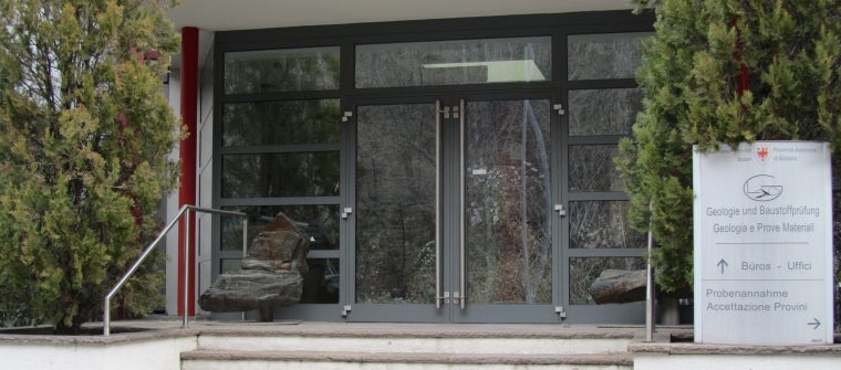 Beratung für Bürger, Firmen und Landesämter