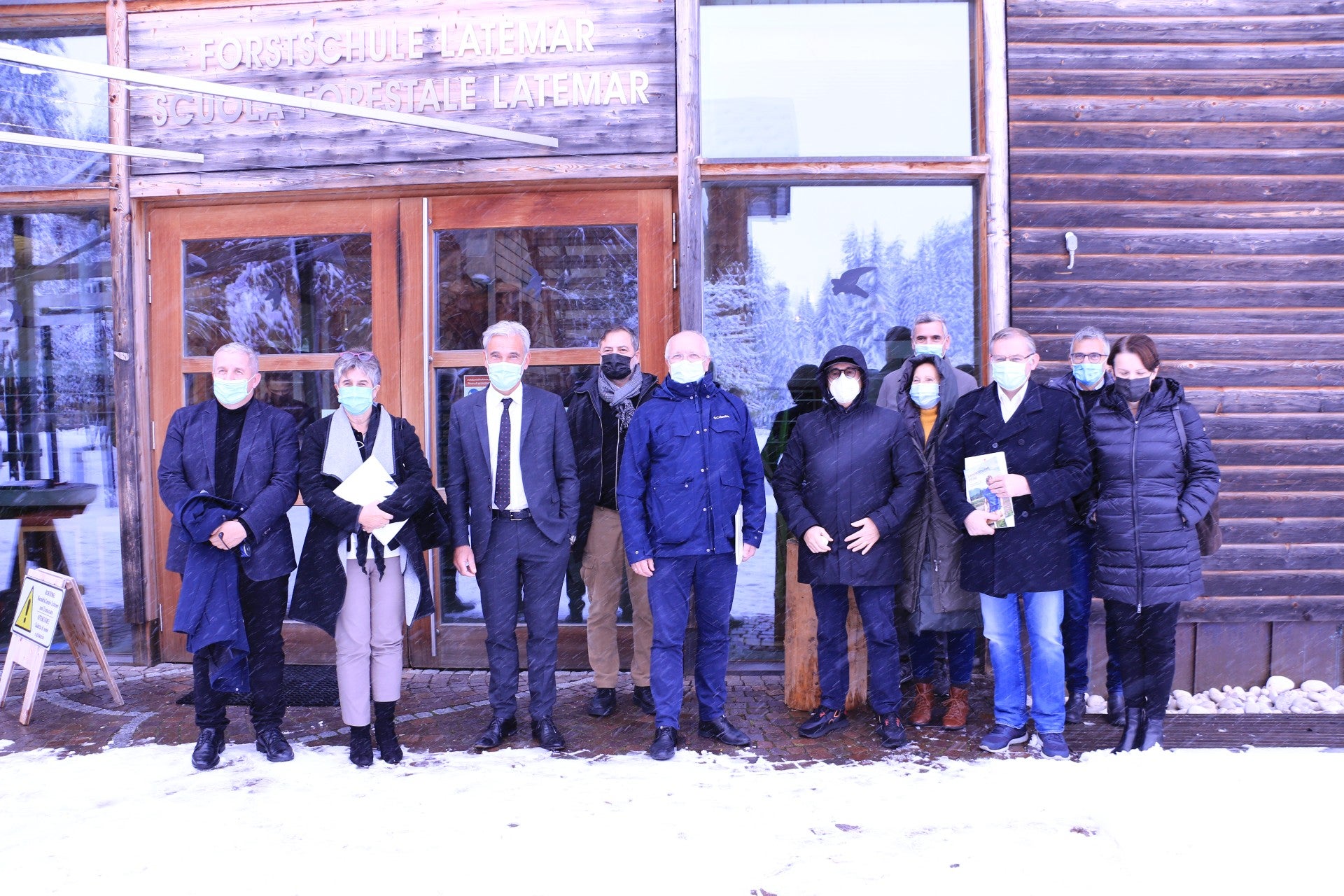 Besuch in Südtirol: Die Delegation des Ausschusses für Landwirtschaft und ländliche Entwicklung (AGRI) mit LR Schuler, Parlamentarier Dorfmann und Abteilungsdirektor Unterthiner. (Foto: LPA/Abteilung Landwirtschaft)