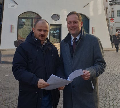 L'assessore Massimo Bessone (a destra) ed il direttore di Ripartizione, Daniel Bedin (Foto: ASP/Edilizia) 