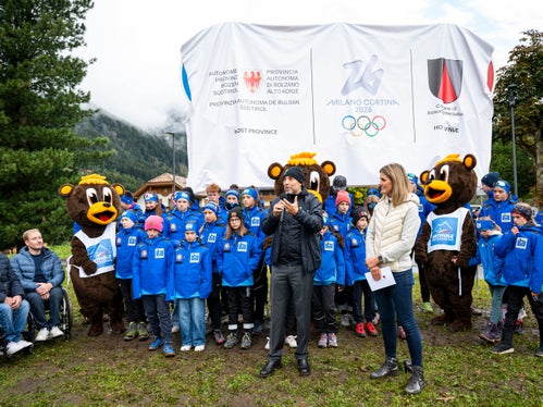 Andrea Varnier, Geschäftsführer der Stiftung Mailand-Cortina, hob die Biathlontradition in Antholz hervor und bezeichnete diese als beispielgebend. (Foto: LPA/Fabio Brucculeri)