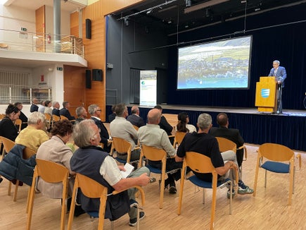 L'8 settembre, presso la Casa della Cultura di Silandro, si è tenuta la cerimonia di inaugurazione dei nuovi impianti di irrigazione. (Foto: USP/G.News)