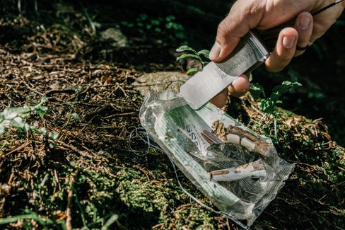 Un paesaggio montano il più possibile privo di rifiuti è l'obiettivo dei CleanUP Days Südtirol dal 14 al 17 settembre (Foto: © Patron Plasticfree Peaks)