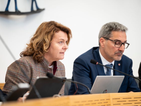 Soziallandesrätin Rosmarie Pamer: "Die Sozialpolitik im Pustertal lebt auch von der engen Zusammenarbeit mit den Gemeinden und der Bezirksgemeinschaft. So können wir die Angebote gezielt weiterentwickeln, alle derzeit eingereichten Projekte sind finanziert und im Landeshaushalt vorgesehen." (Foto: LPA/Fabio Brucculeri)